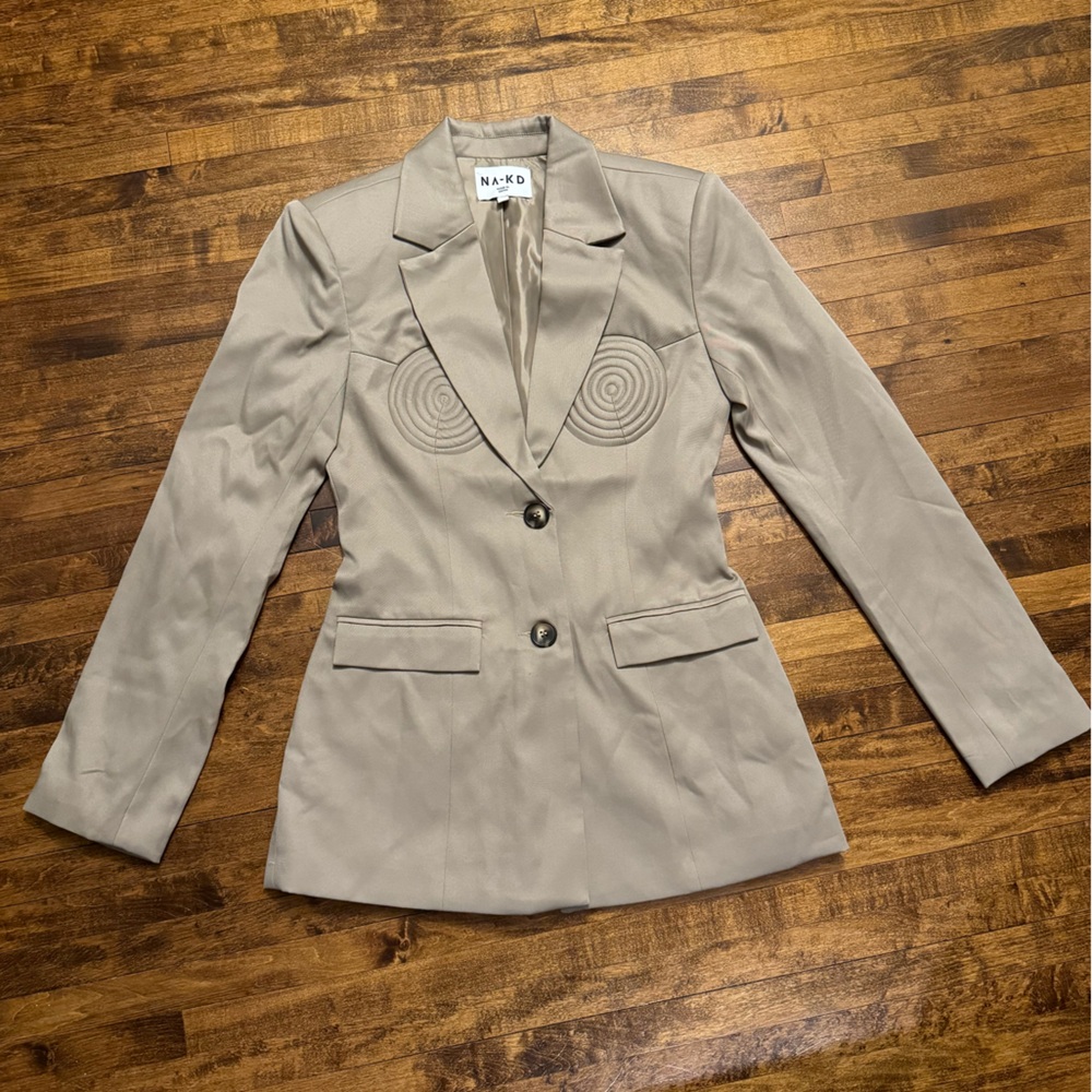 NA-KD - Neutral Blazer